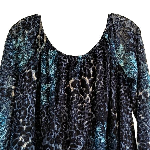 NWT Jennie & Marlis Blue Printed Blouse, M - Picture 4 of 6